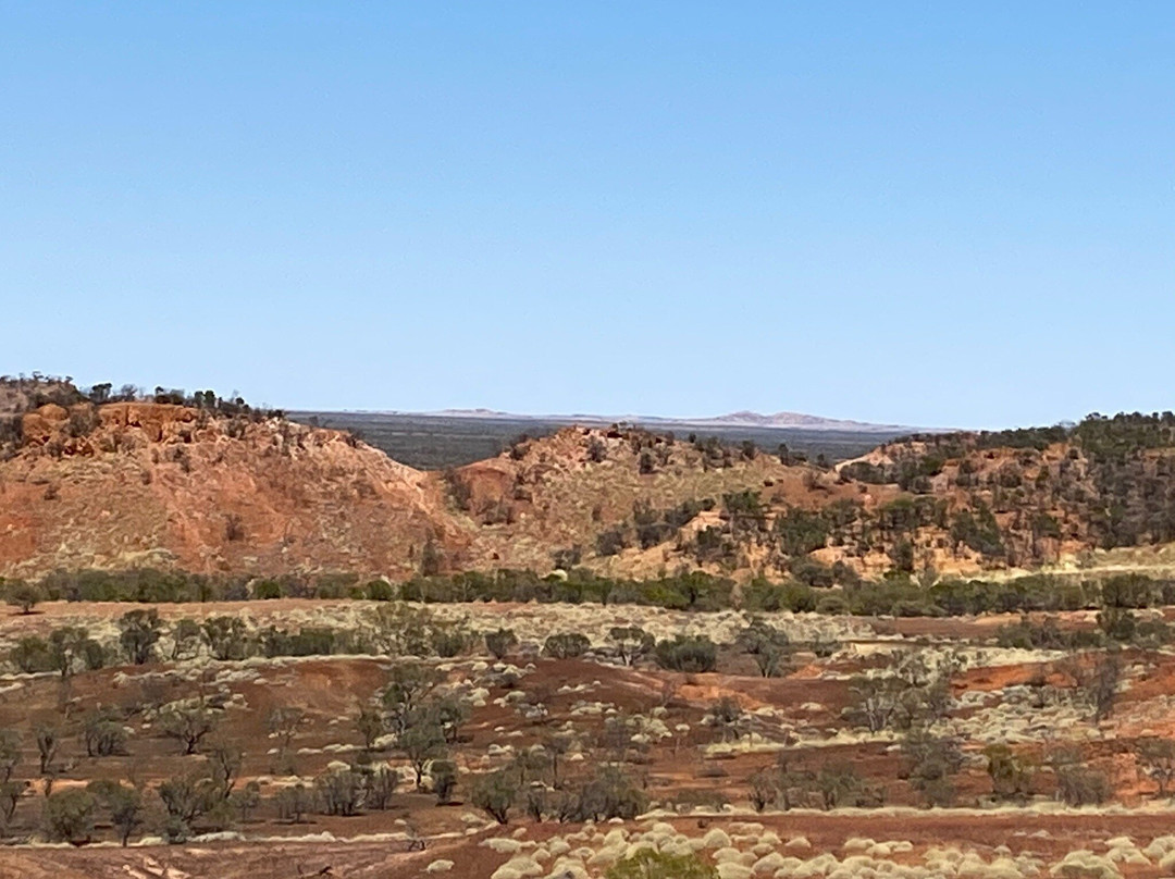 Red Dirt Tours-Winton必去景点