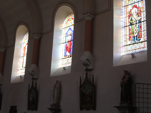 Eglise Saint-Barthélemy-Lans-en-Vercors必去景点