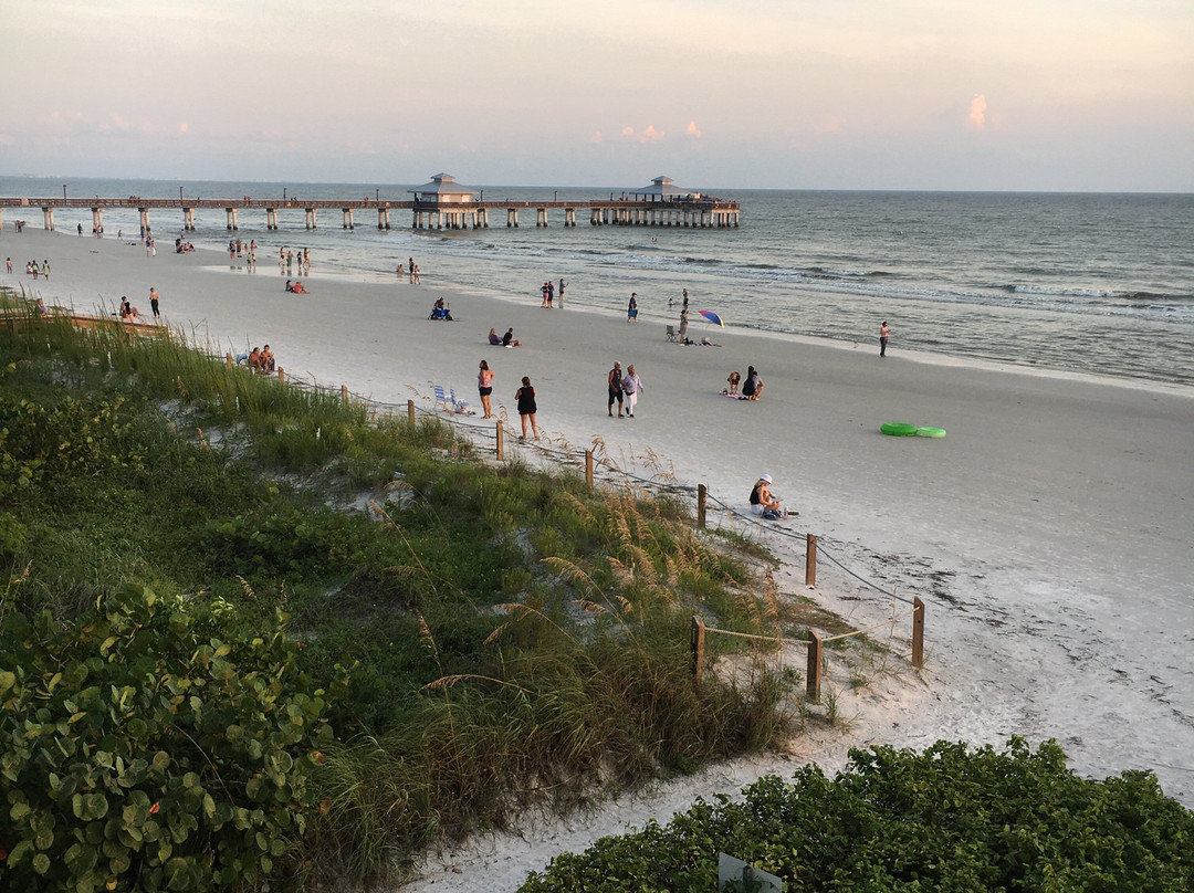 Edison Beach House主图