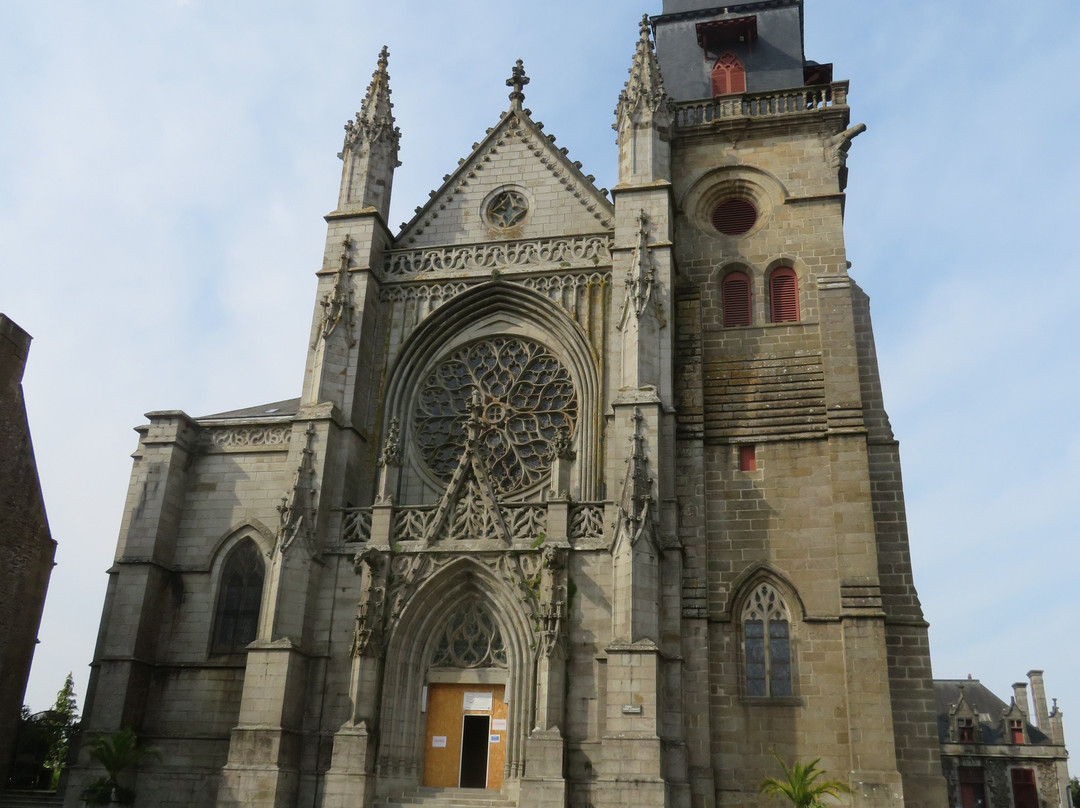 Eglise Saint Leonard景点图片
