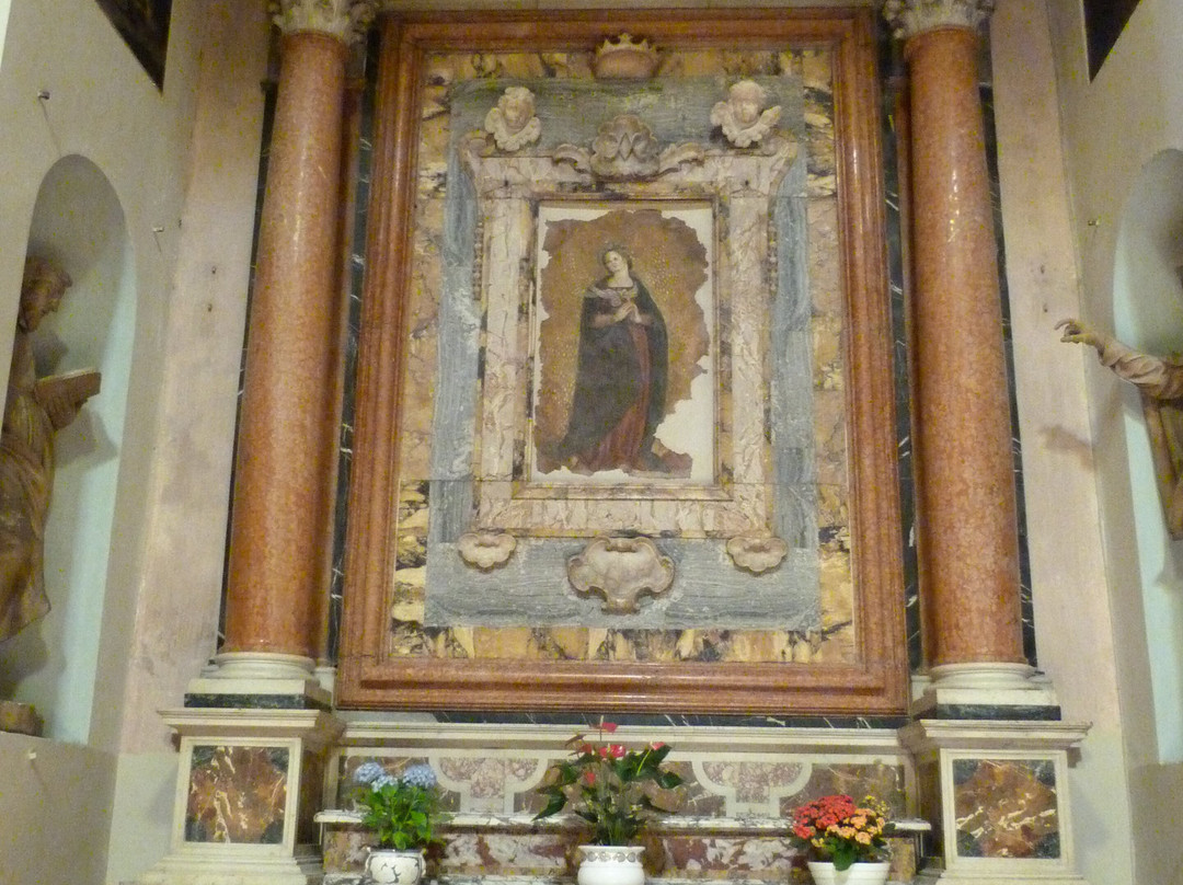 Santa Maria Assunta-Cagli必去景点