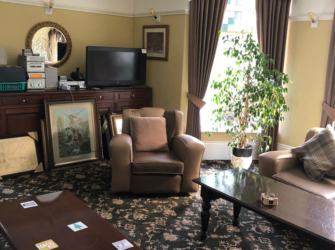 Oakfield Lodge Guest House主图