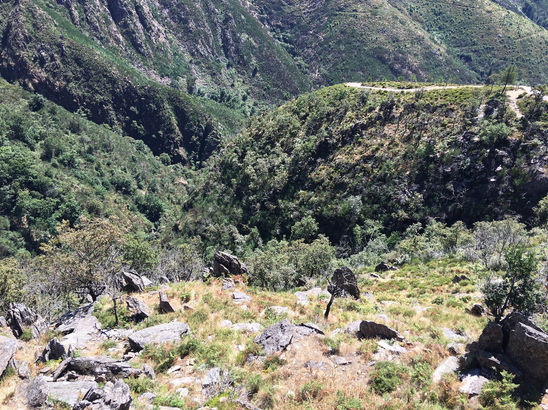 Cascata da Frecha da Mizarela景点图片