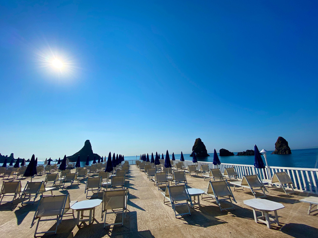 Ghenea beach club景点图片