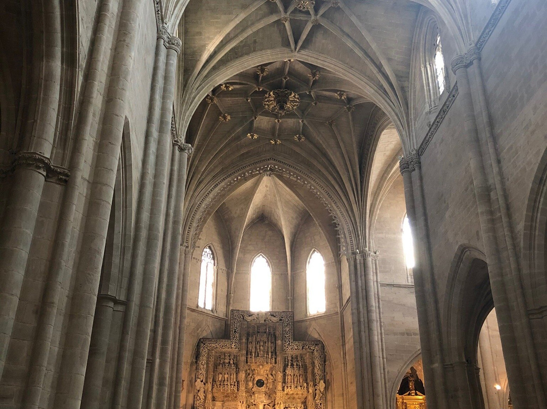 Huesca Cathedral-韦斯卡省必去景点