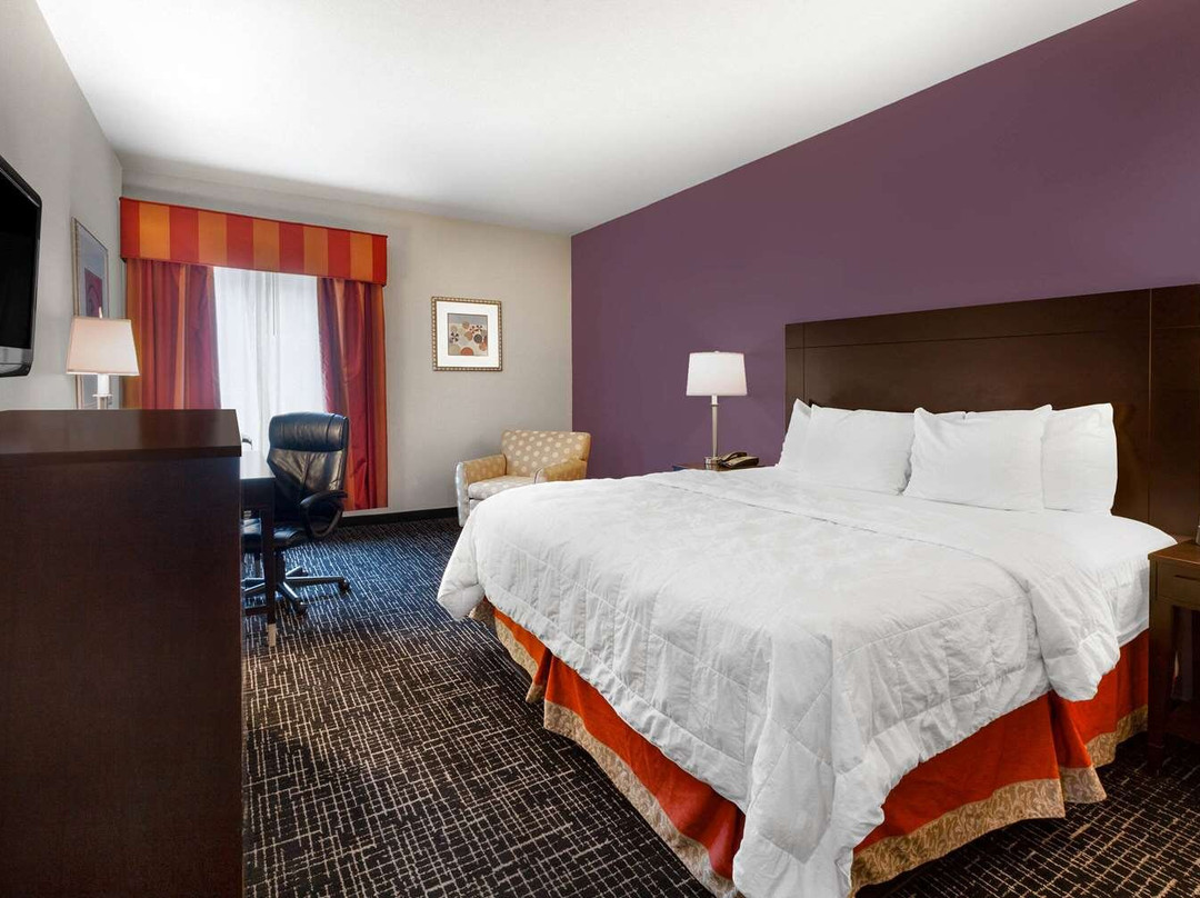 La Quinta Inn & Suites by Wyndham Lumberton主图