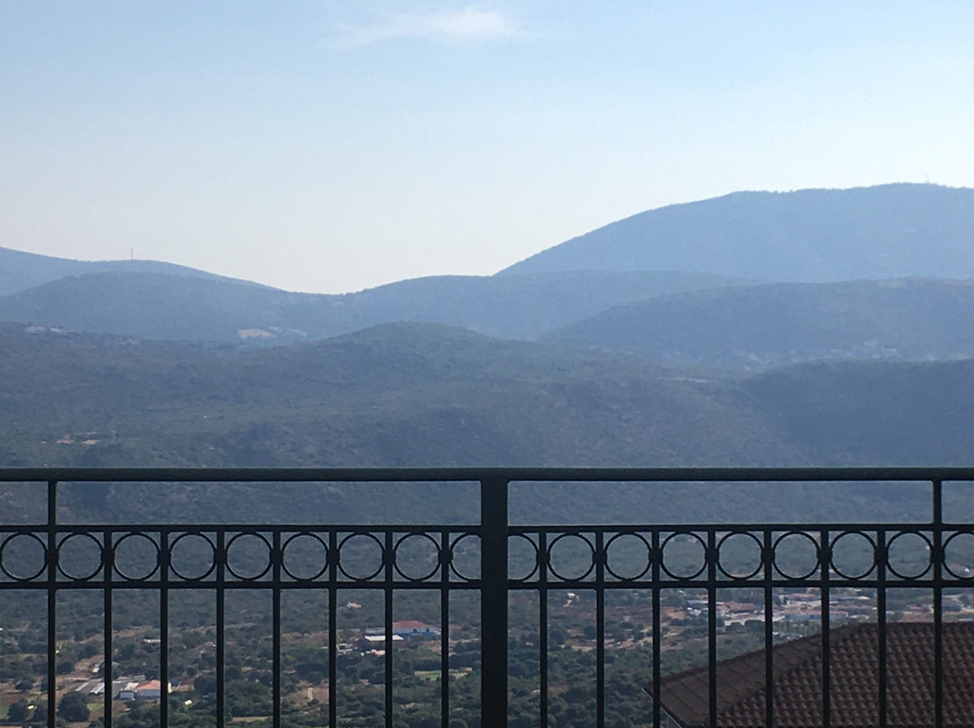 Lagoon View Apartments主图