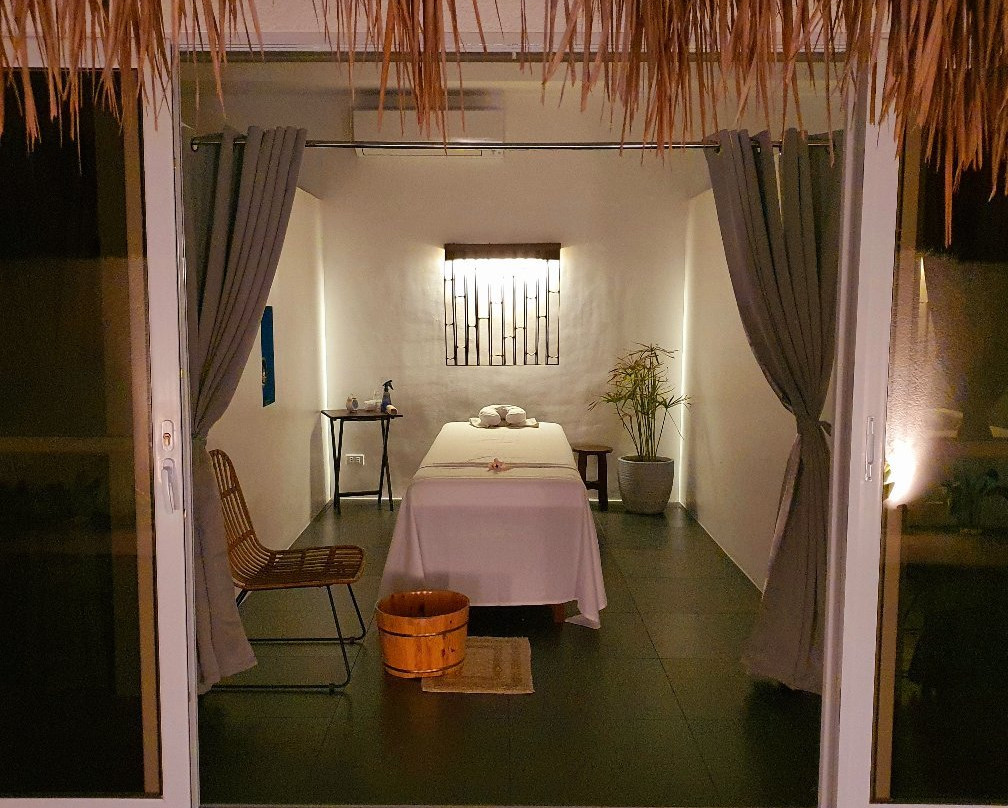 Hazel’s Massage and Nail Spa-岛印必去景点