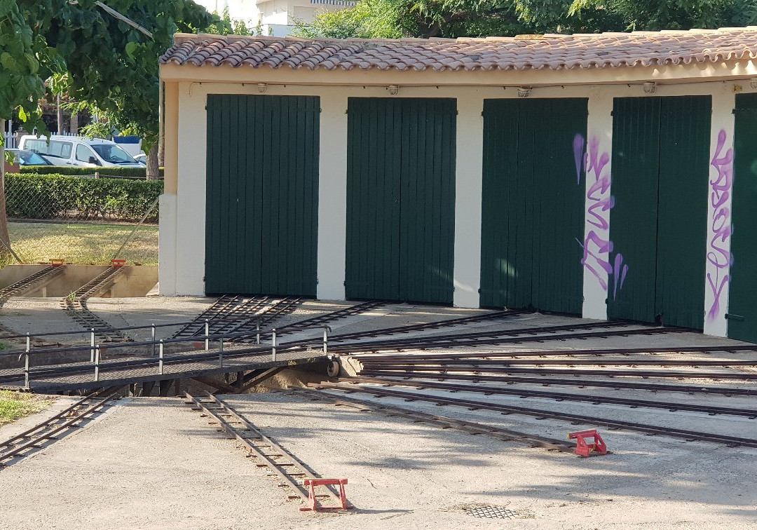 Afevi-比利亚努埃瓦－赫尔特鲁必去景点