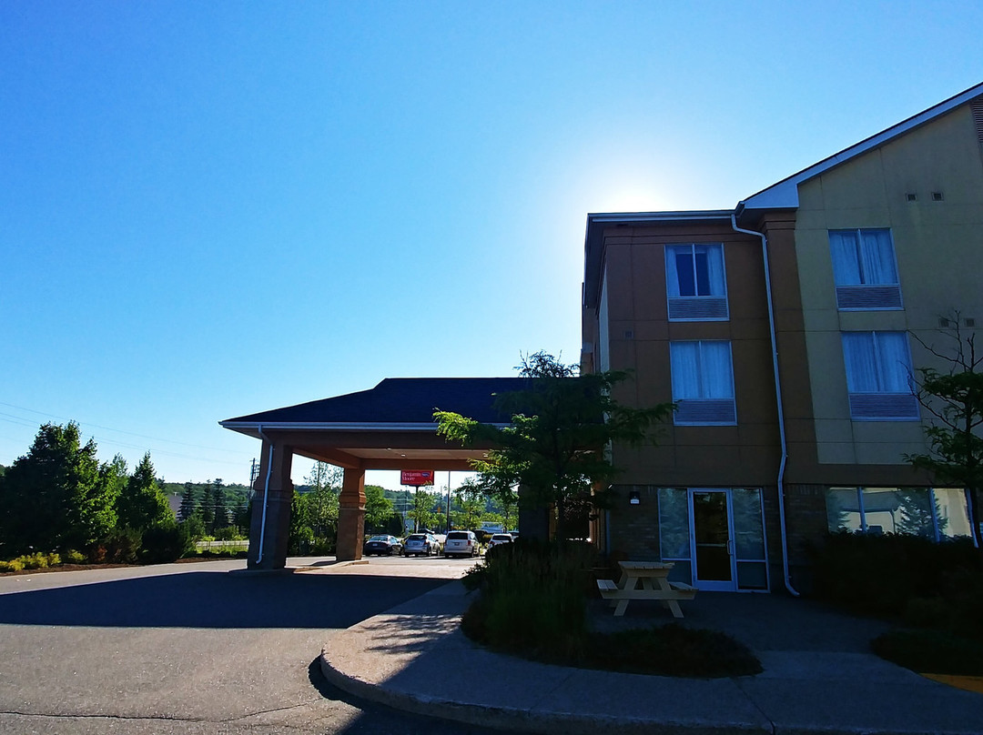 马斯科卡贝斯维斯特酒店主图