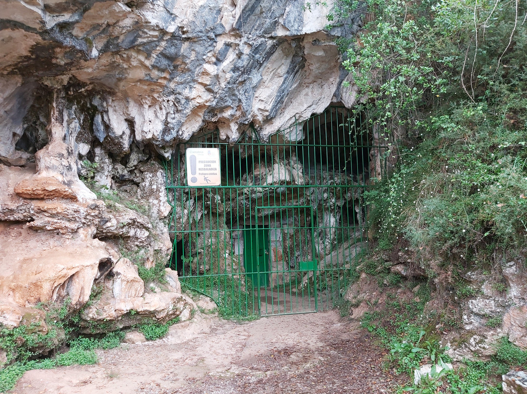 Cueva De Las Monedas-Puente Viesgo必去景点