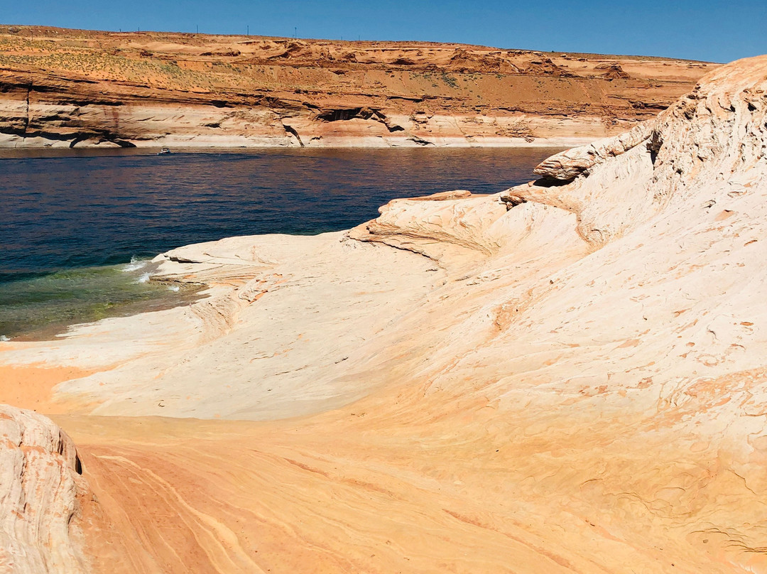 The Chains-佩吉必去景点