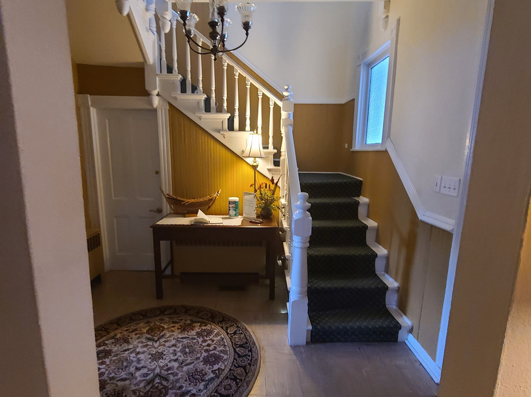 The Guest House Inn on Courthouse Square主图