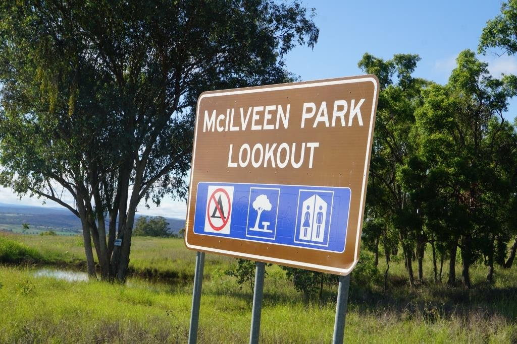 McIlveen Park Lookout景点图片