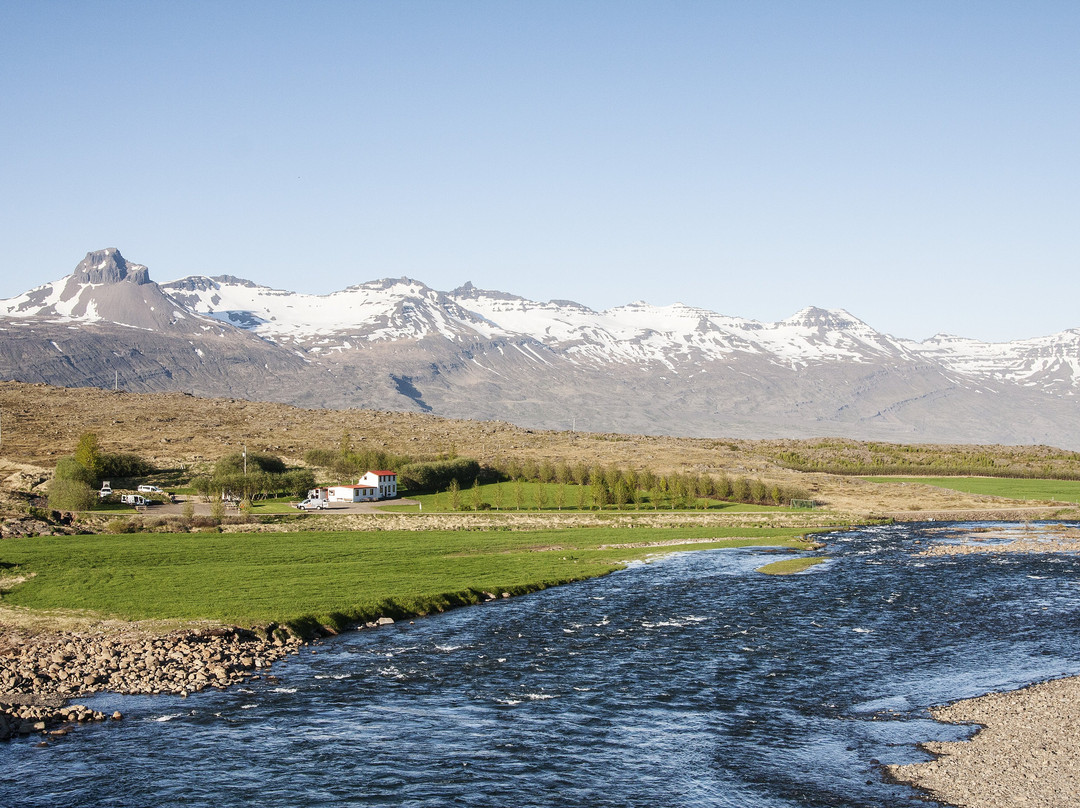 Fossardalur Guesthouse