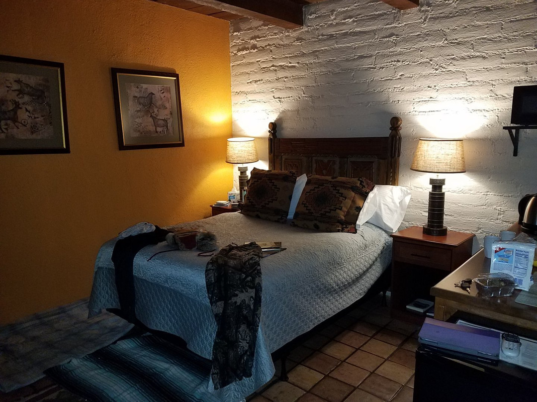Tubac Secret Garden Inn主图