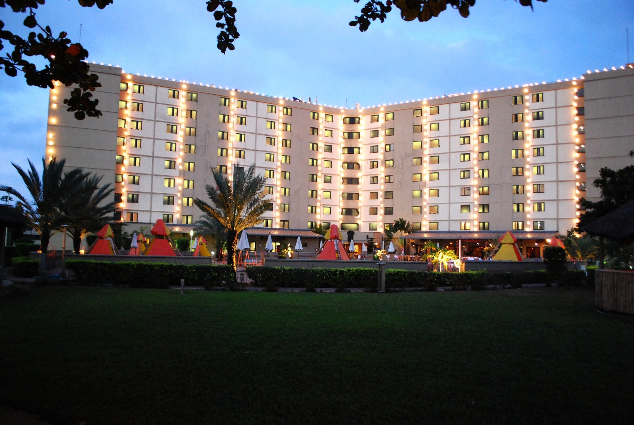 Festival Hotel, Conference Centre & Spa-官方