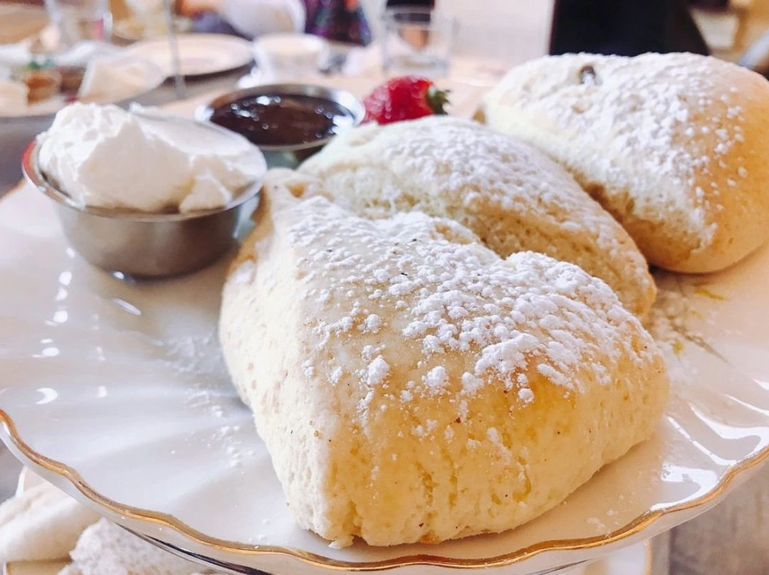 Erin餐馆和美食-Maddie Hatter Tea Shop & Cafe