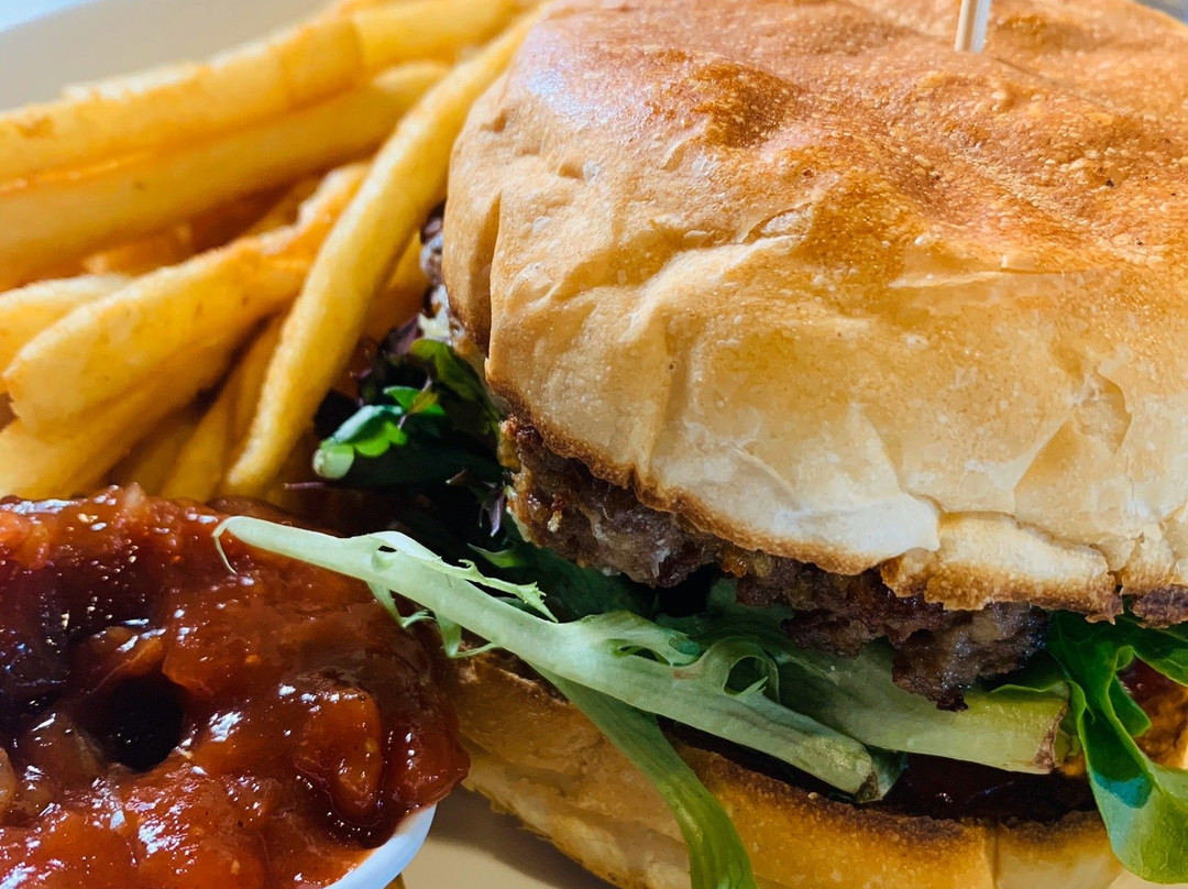 Bridport Hotel主图