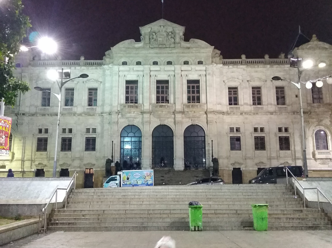 Place du 1er Novembre景点图片