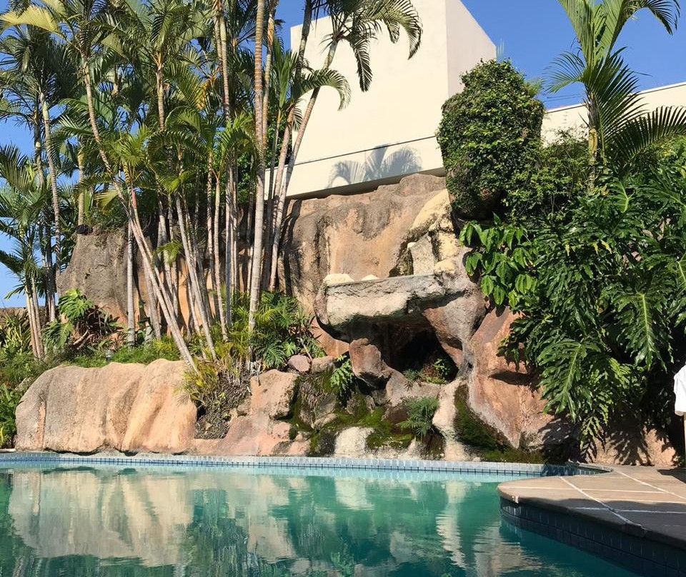 Hotel Colonial Plaza主图