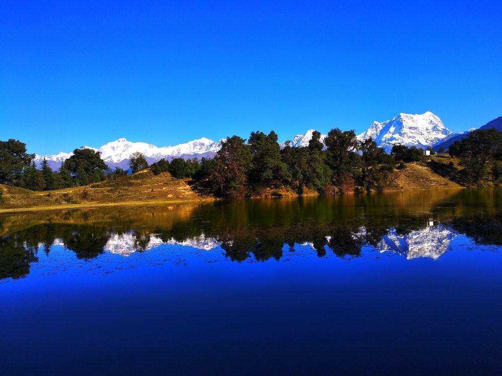 Deoria Tal Lake景点图片