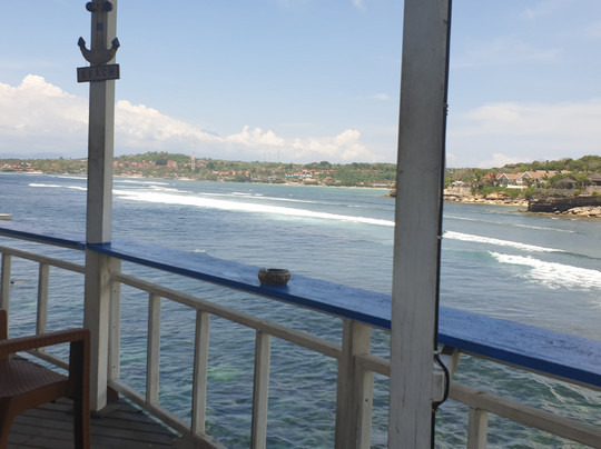 Island Cove Resort主图