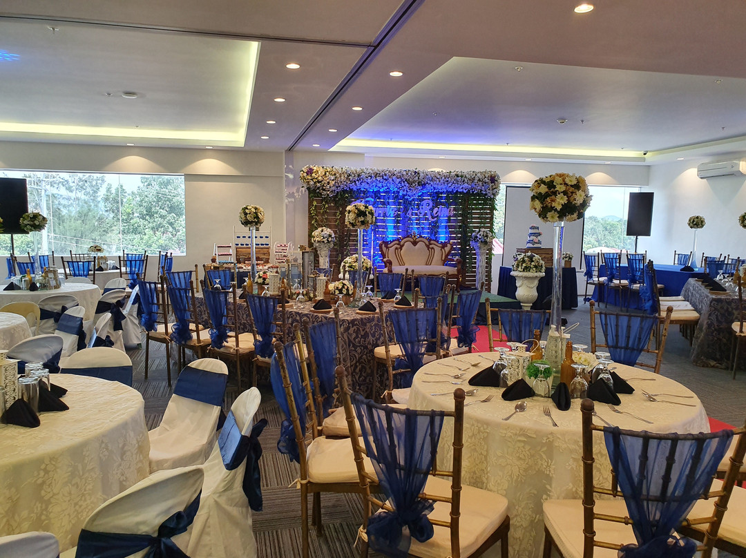 Bravo Tanauan Hotel主图