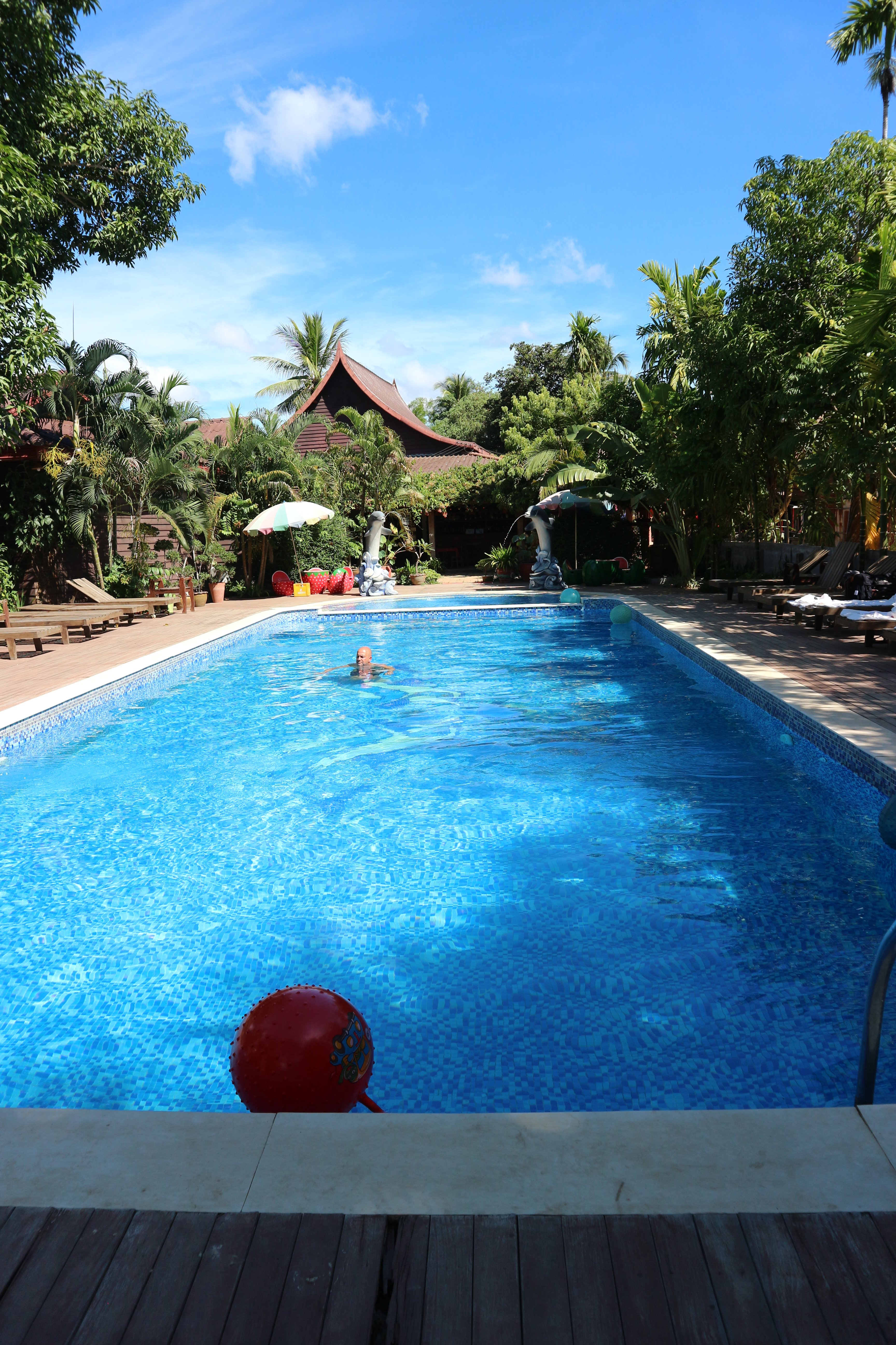 Sengahloune Villa-泳池