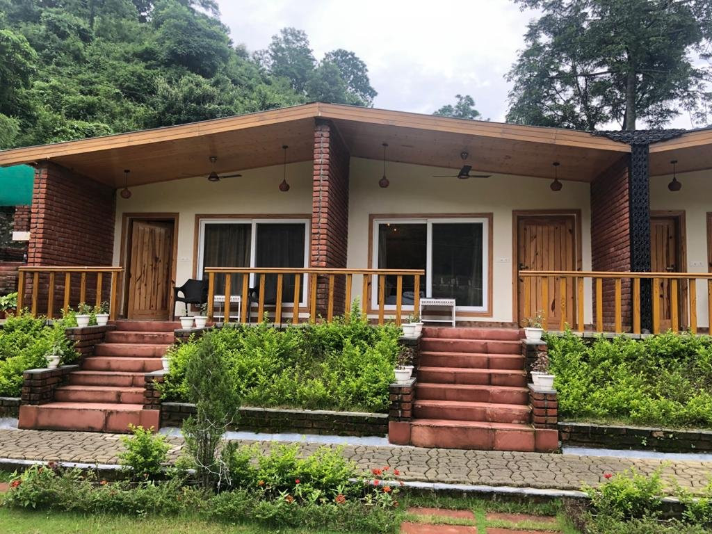 The River’s Edge Farm主图