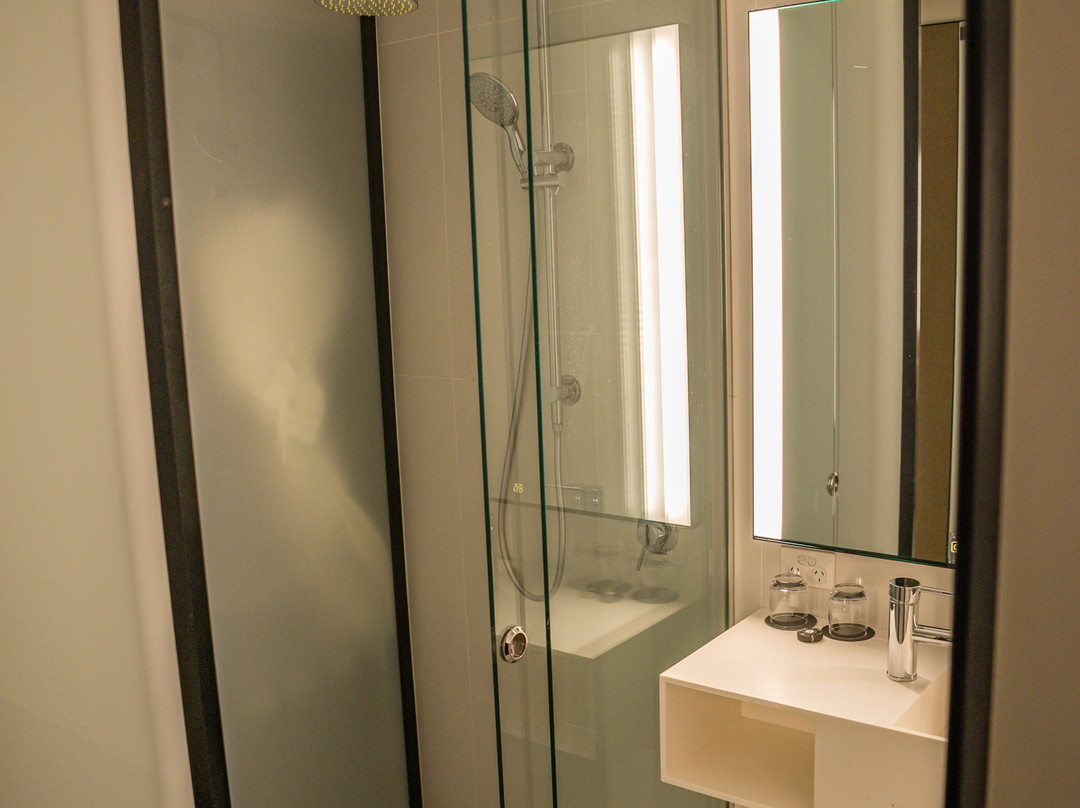 小国度酒店主图