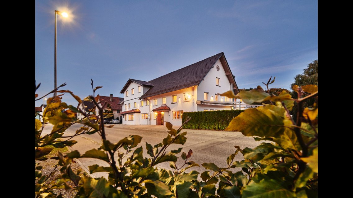 Landgasthof Loewen-官方