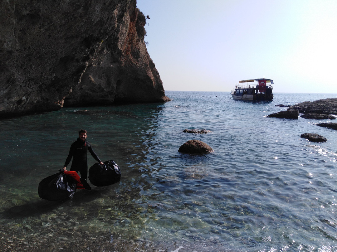 Aqua Age Diving Center - Daily Tours-凯梅尔必去景点