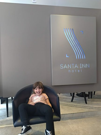 Santa Inn Hotel主图