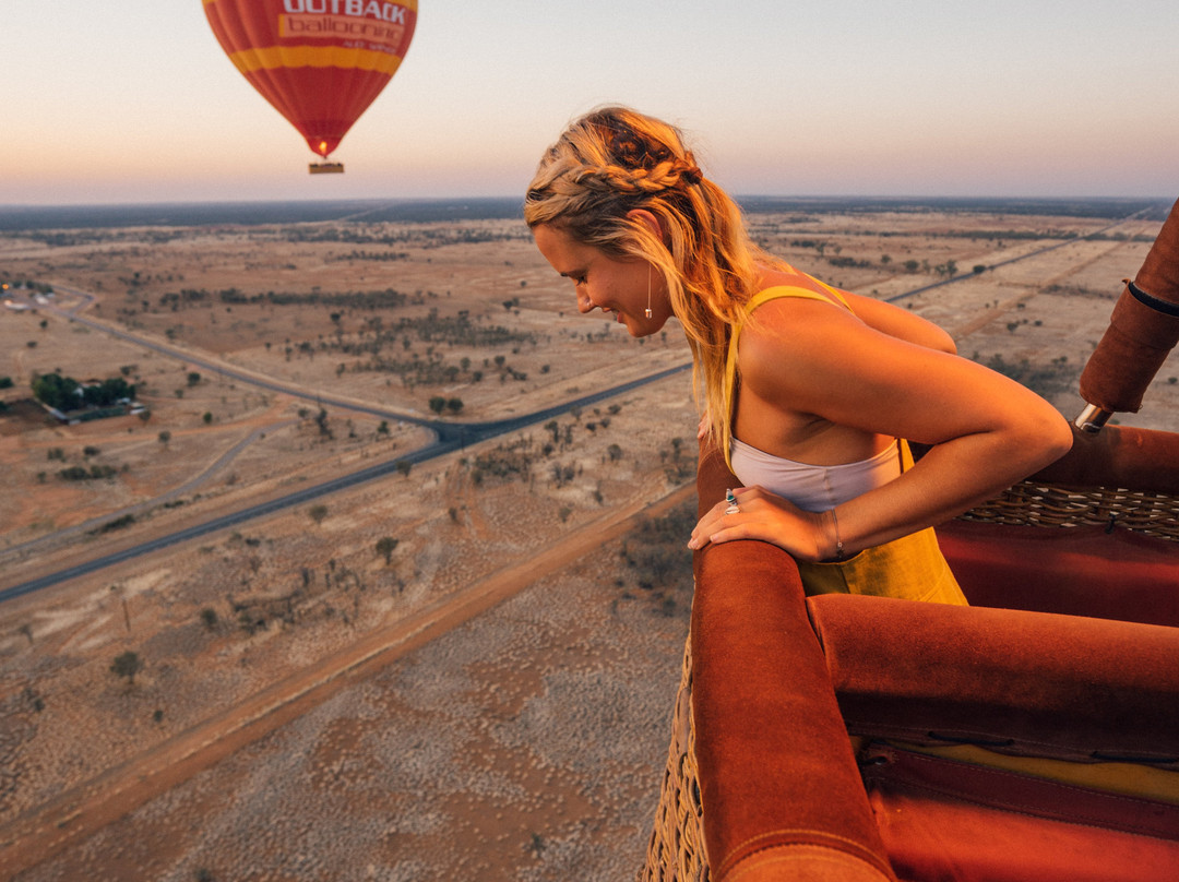 Outback Ballooning-爱丽斯泉必去景点