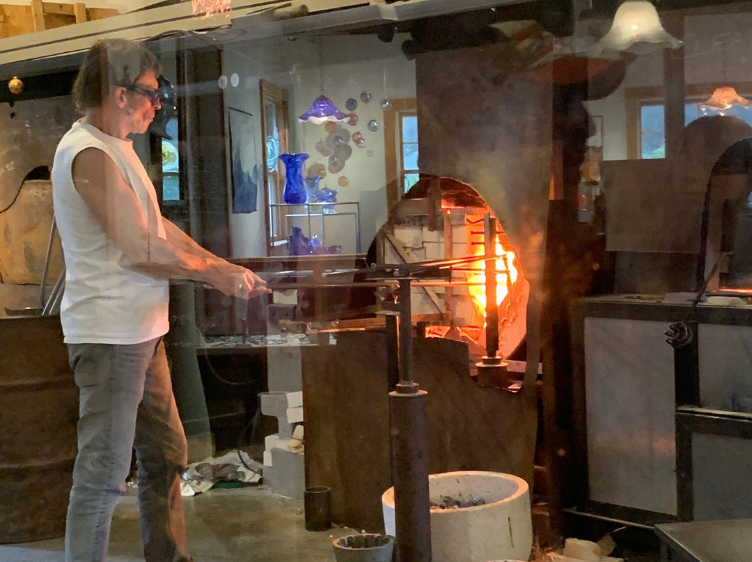 Ziemke Glass Blowing Studio-沃特伯里必去景点