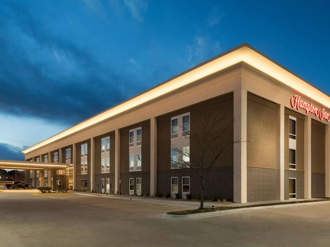 Hampton Inn Lawrence主图