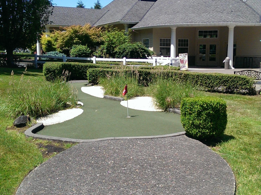 Tualatin Island Greens