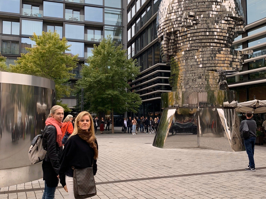 Lucie Troskova - Guide de Prague-布拉格必去景点