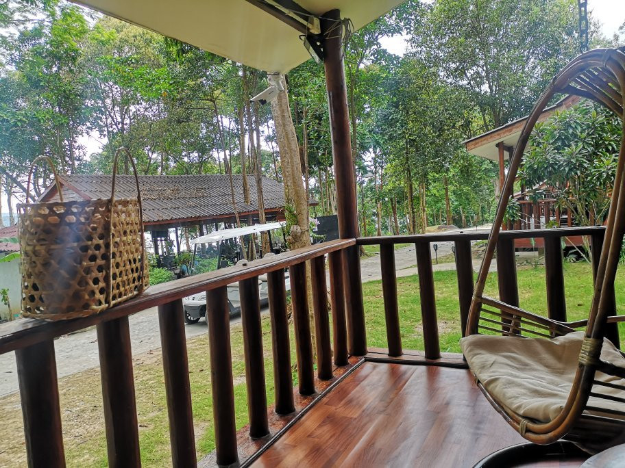 Ariya Resort
