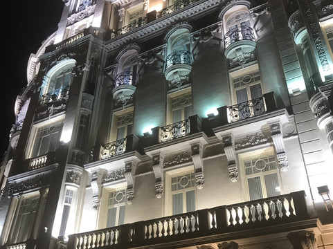 美味的西班牙小吃之旅-马德里必去景点