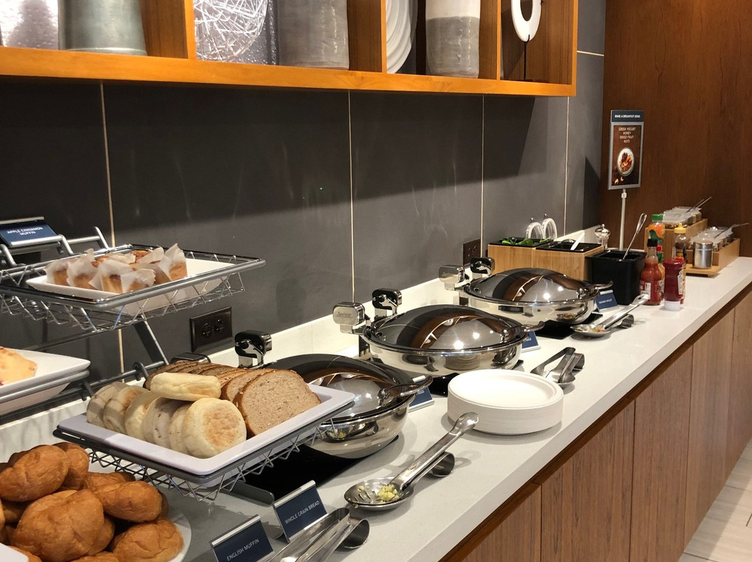 Springhill Suites by Marriott Hampton Portsmouth主图