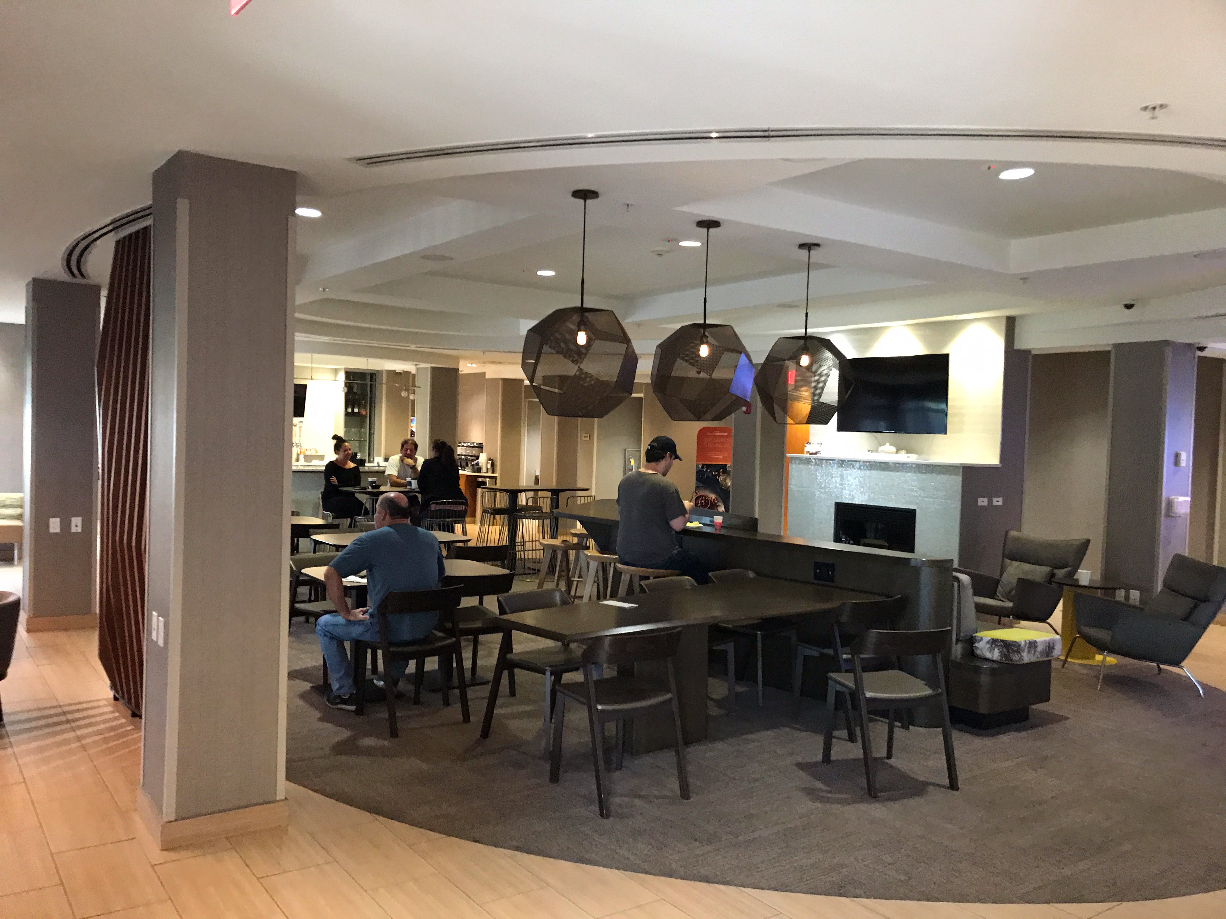 SpringHill Suites by Marriott Detroit Metro Airport Romulus-浴室