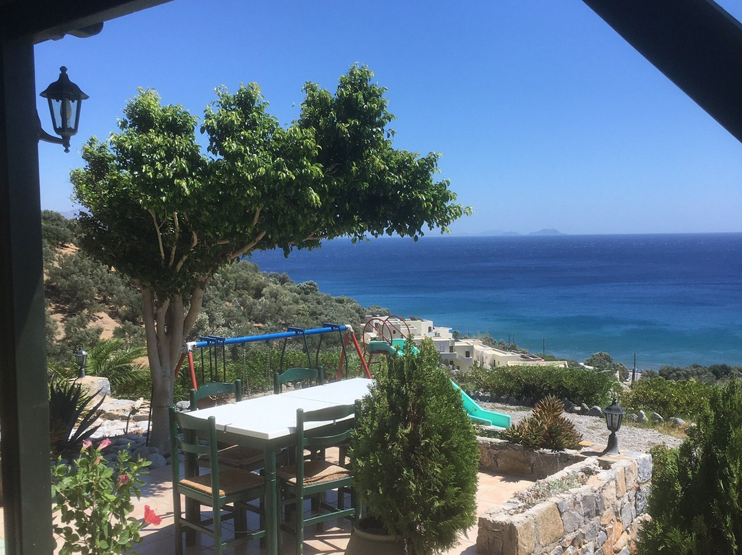 Horizon Studios Apartments主图