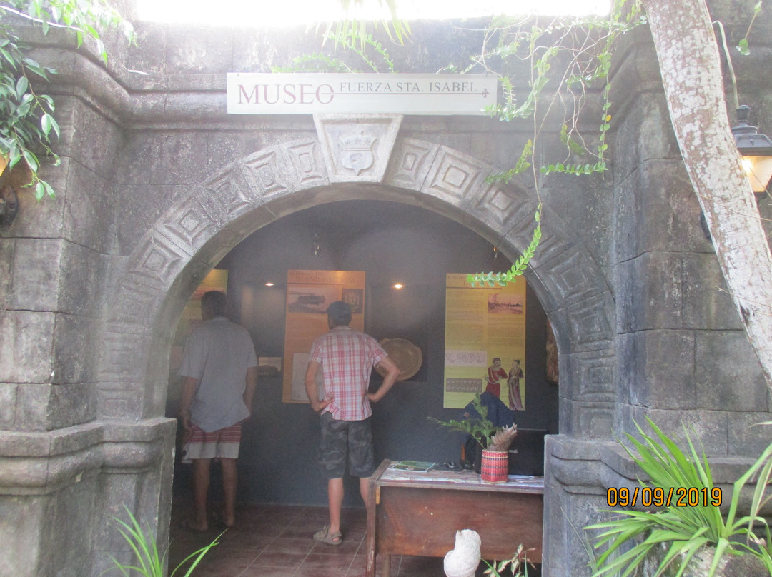 Fort Santa Isabel景点图片