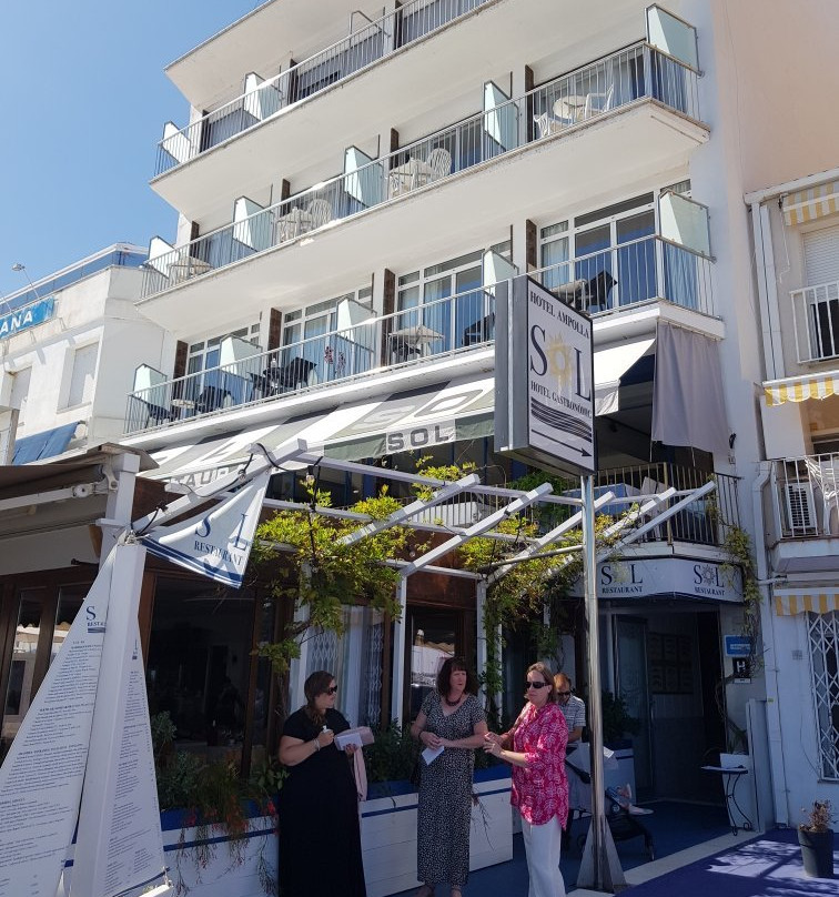 Hotel Ampolla Sol主图