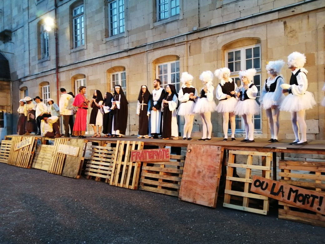 Office de Tourisme du Pays de Langres-Langres必去景点