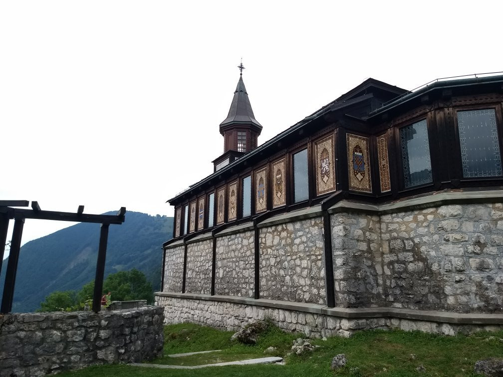 Javorca, Memorial Church of the Holy Spirit-Tolmin必去景点