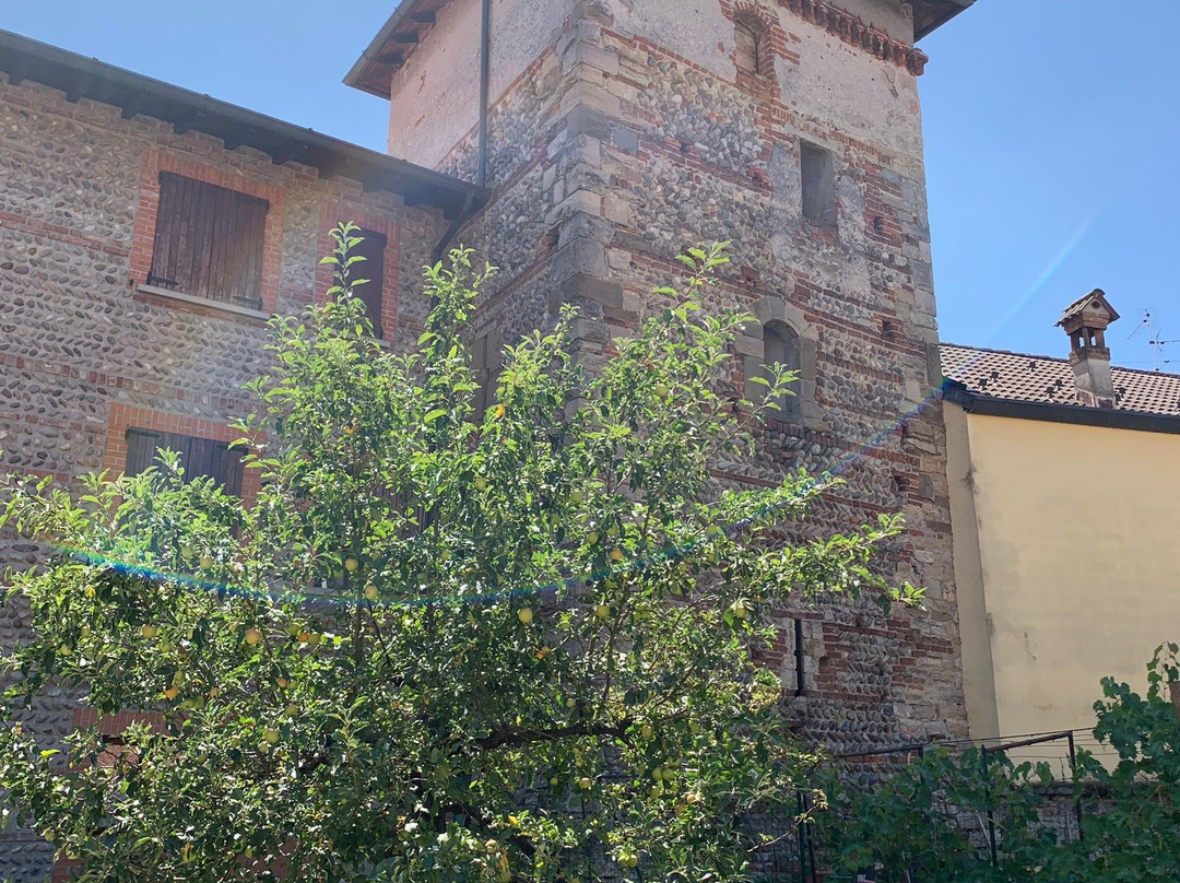 Castello dei Suardi-Spirano必去景点