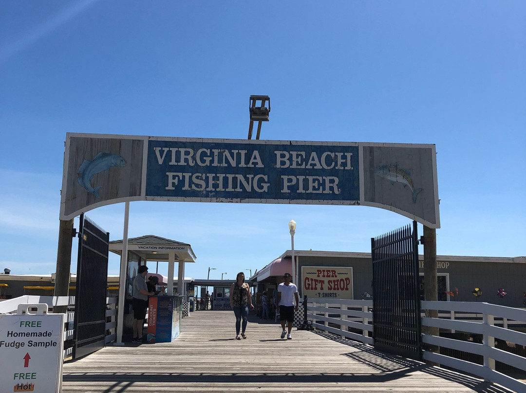 Virginia Beach Fishing Pier景点图片